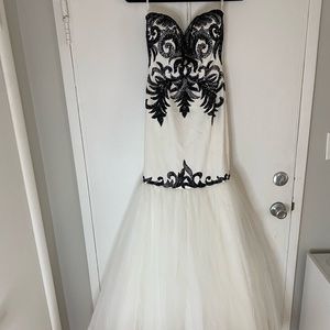 Black and White Sherri Hill Mermaid Gown